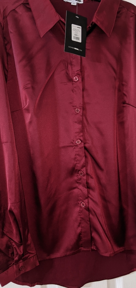 Sz L Burgundy Button Down Dress Shirt